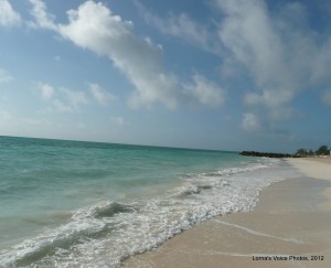 Can't you just hear the rhythmic rush of the surf?